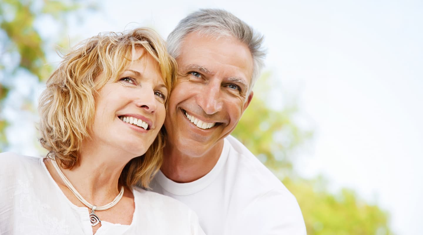 Featured image for “5 Reasons to Get Dental Implant Dentures in Cullman, AL”
